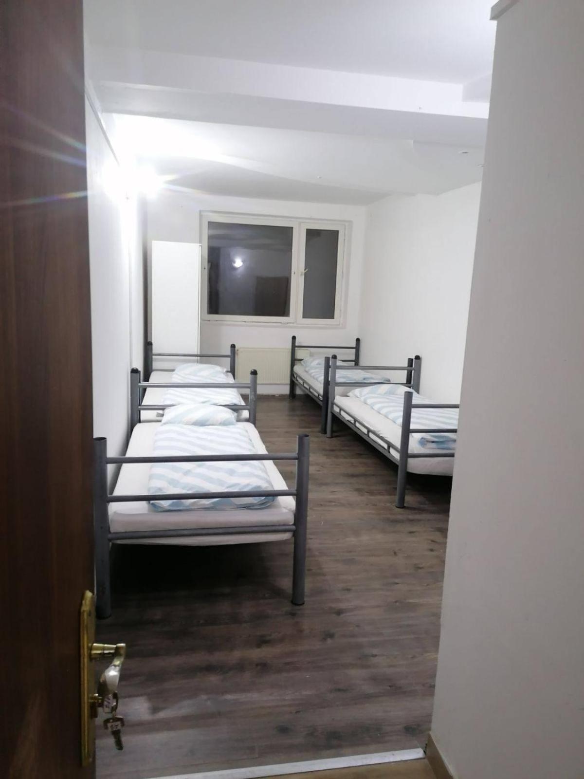 Munkasszallo Motel Budapeszt